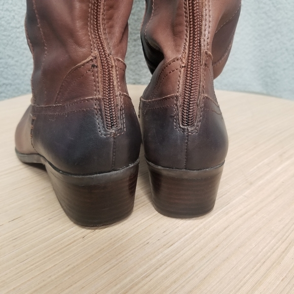 ARTURO CHIANG Women's Size 7.5M Leather Riding Boot - Picture 8 of 10